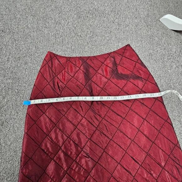 90's maxi skirt Gothy Vampy Victorian Size 6 Black and Red Quilted A-line - Picture 4 of 8